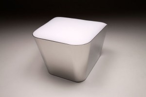 Mozzarella Chair del designer Tatsuo Yamamoto.