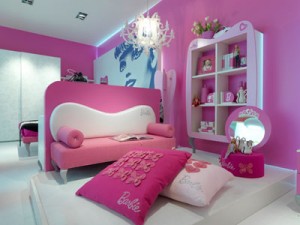 Un interno della Barbie Suite del Grand Hotel Savoia di Cortina d’Ampezzo.