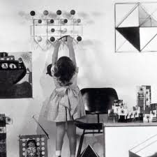 Eames Hang-It-All (1953)