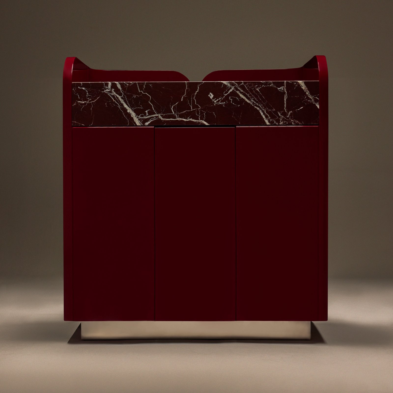 The Cuban Bar Cabinet — Uslu Design Studio per Uslu Design Studio