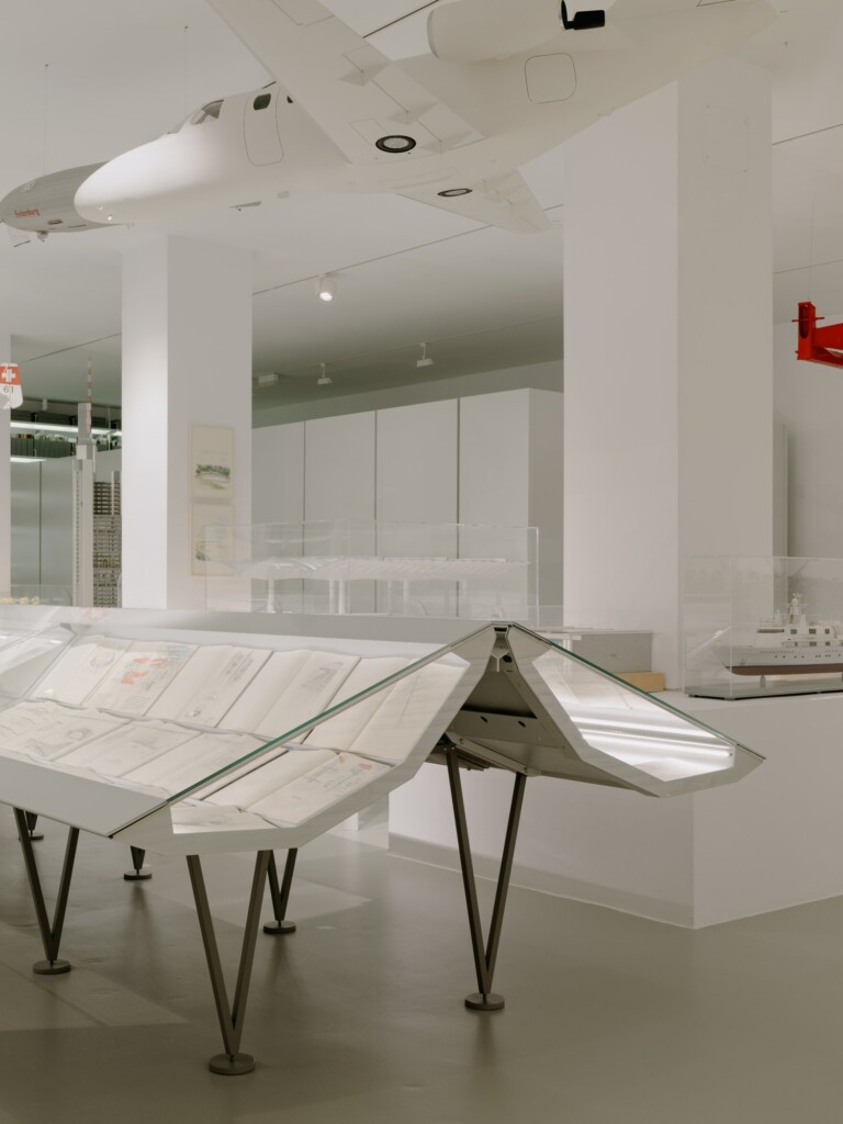 Vetrina museale Wing di Norman Foster per Goppion